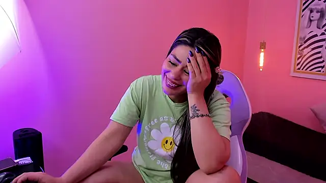 Ivonne_pier_x webcam