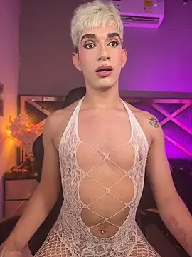 Cherry_zayden_ webcam