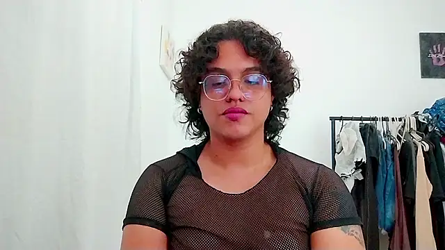 Diane_blossom webcam