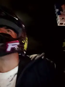 Babydemilk's live cam