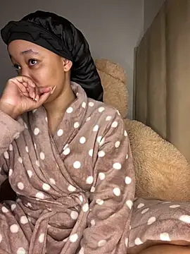 Nisha_102's live cam