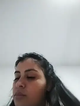 latina_prohibida webcam