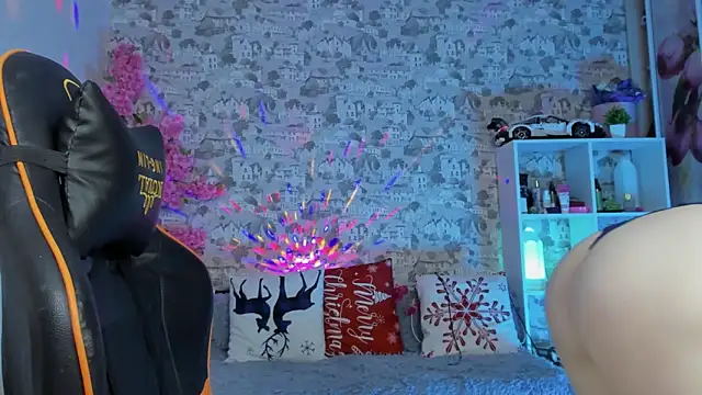 Gina_Gina_love webcam