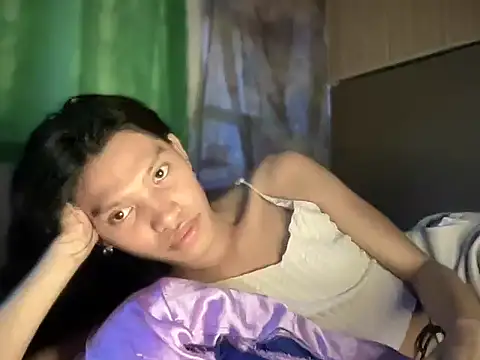 Yourgoddess_jayve webcam