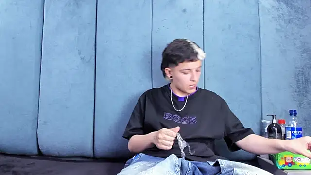 Megan_Thompson_ webcam