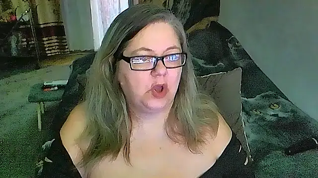 sex2 (F mature) - naked, squirt