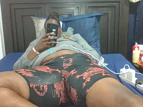 SexyTirries13 webcam