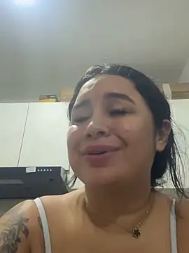 Pretty_Isadora webcam