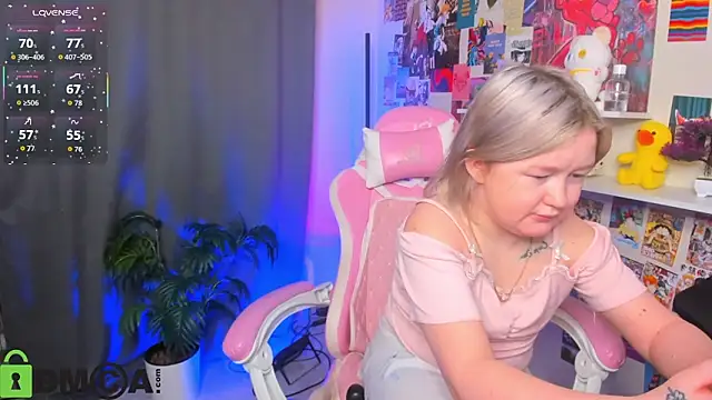 Sara_Robinson webcam