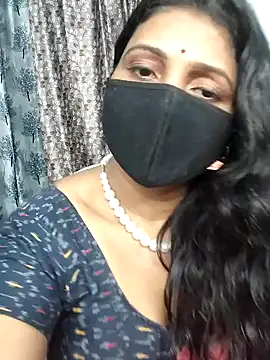 Hotty_Kavita webcam
