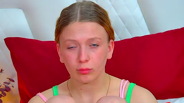 BeatriceBinoche webcam