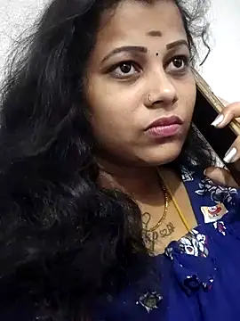 sweetqueen143 webcam