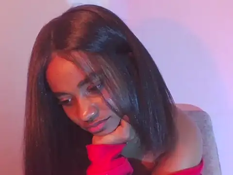 Behla_Rouseh3_ webcam