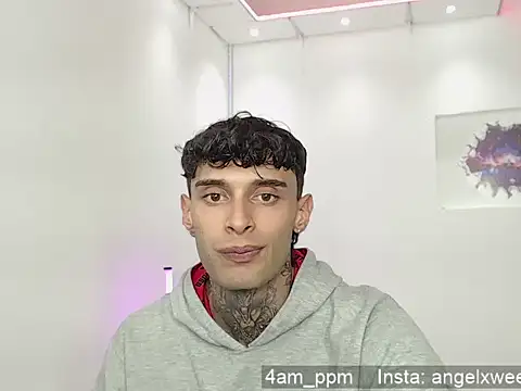 yourxcyberxangel webcam