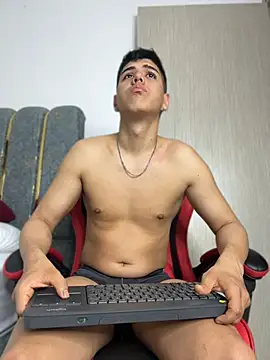 Angel_khouri_ webcam