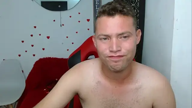 sven_fox723 webcam