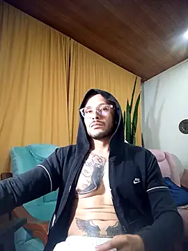 sebastian_horny webcam