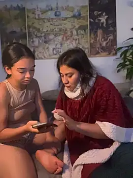 Poli_amor2025 webcam