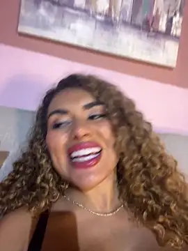 TianaRios_Pink webcam