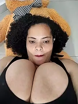 Webcam Model (sweetpe)  is live.Free join now!