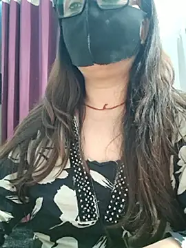 Aishwaryaa_69 webcam