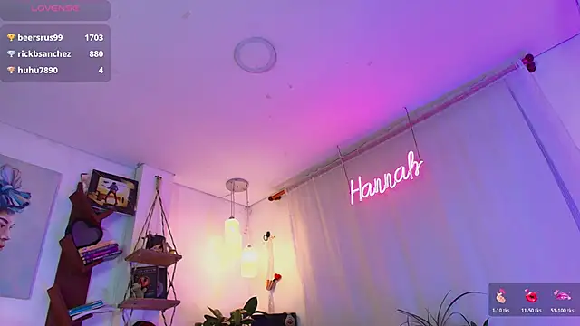 HANNAH_LOVEE webcam