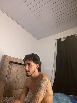 Kriss_Edwards webcam