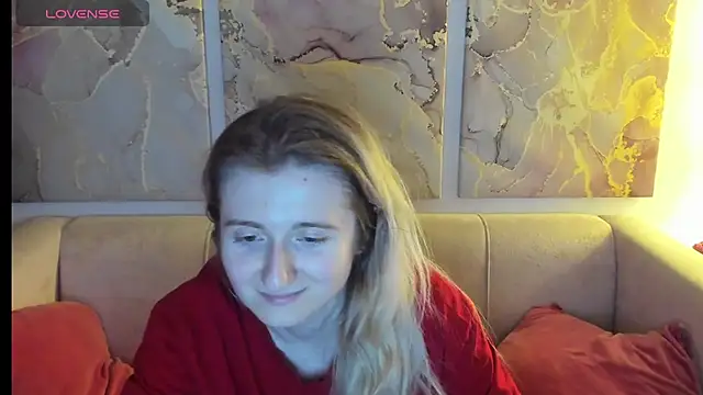 CamillaDreamer webcam