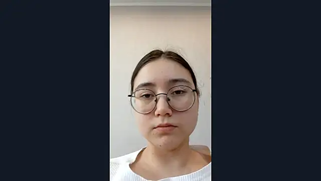 LezlieEllegood webcam