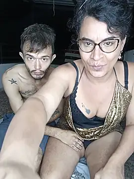 zamara_and_erik webcam