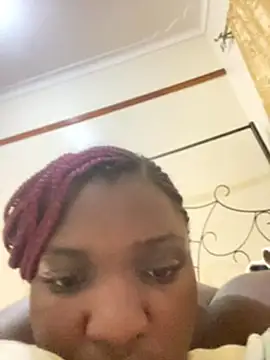 sweet18creamybigpussy webcam