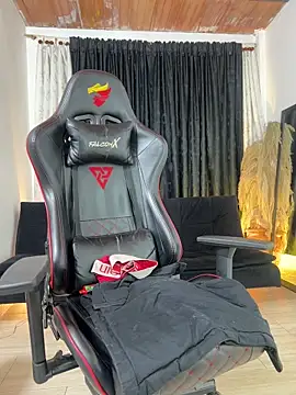 Benjii_Carter1 webcam