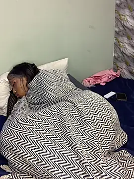 Petite_BUNNYWORXXX webcam