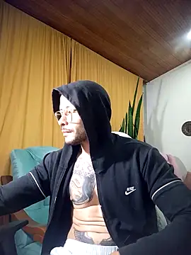 sebastian_horny webcam