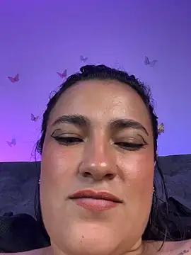 veronica__olsonn webcam