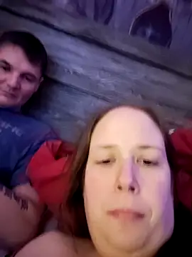 023thickandjuicy07 webcam