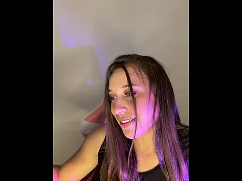 ScarletVelvetX webcam