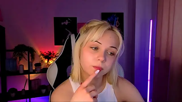 ElenaMonroe webcam