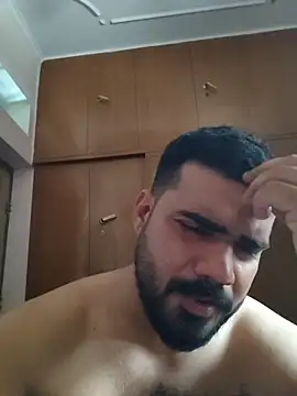 Yourguys21 Live Webcam on Stripchat