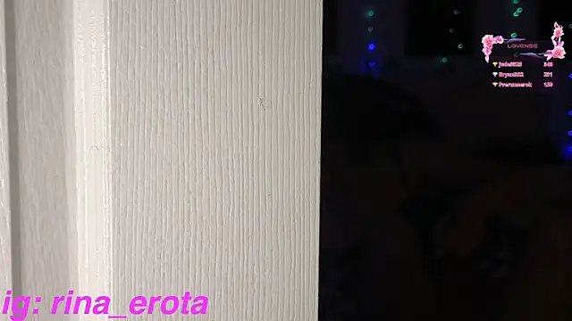 RinaErota webcam