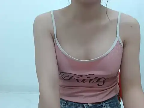 Kim_lan98 webcam