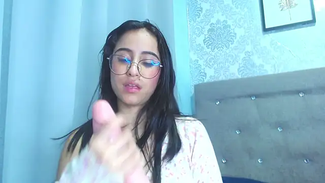 Alana_Martinez_ webcam