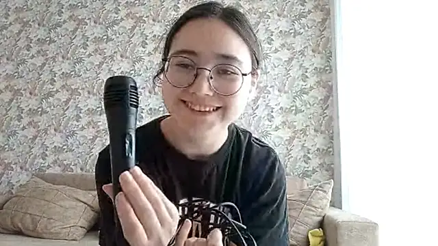 LezlieEllegood webcam