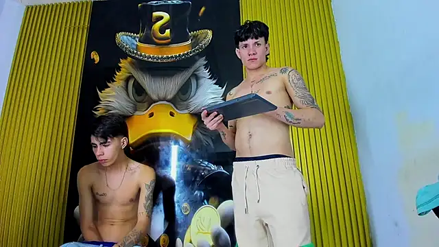 Gang_Members_xxx_ webcam