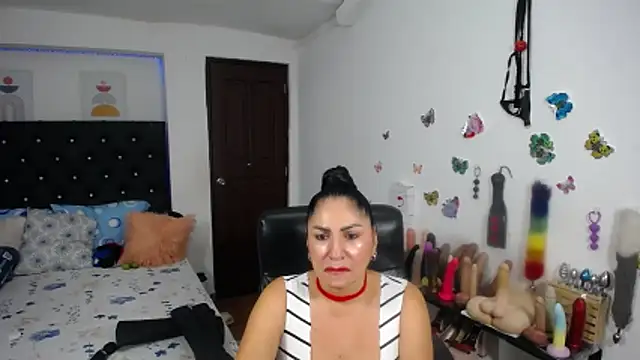 mature_bigboobs10 webcam