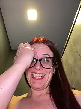 natakitten (F milf) - Slap my sweet wet pussy in public,LT🎥