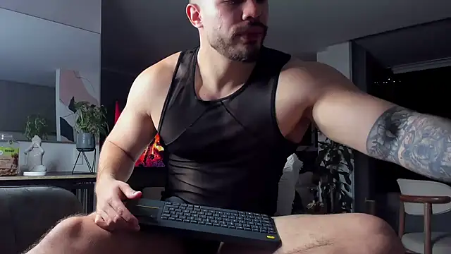 Valenthino_Salvatore webcam