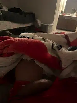 StarringSumac webcam