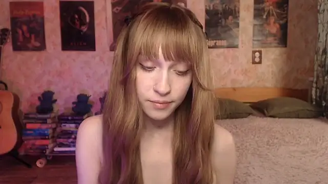 Friendly_Ellie webcam