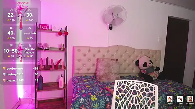 thalia_mills19 webcam